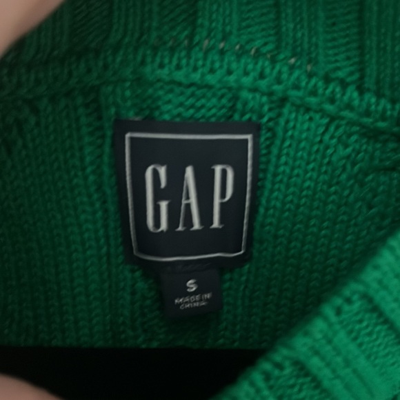 GAP Cable Knit sweater 2 for $20 - Picture 3 of 4